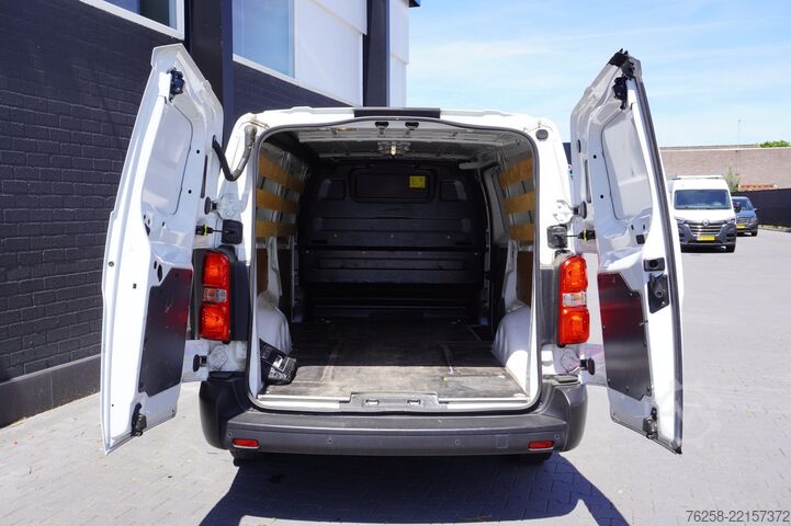 Panelová dodávka Peugeot Expert 2.0 BlueHDI 120PK EURO 6 - Airco - Cruis...
