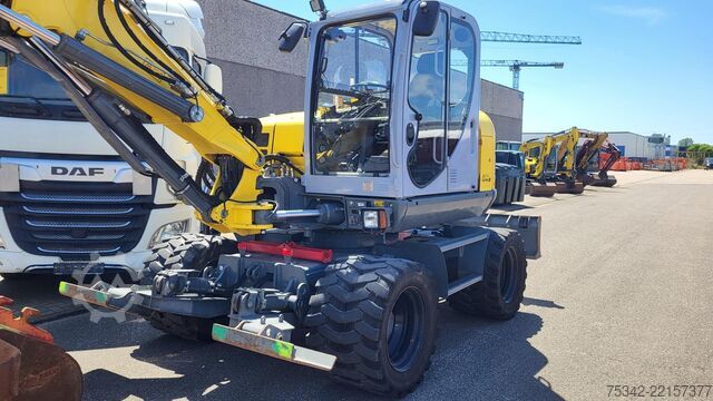 Kolesové rýpadlo WACKER NEUSON EW100