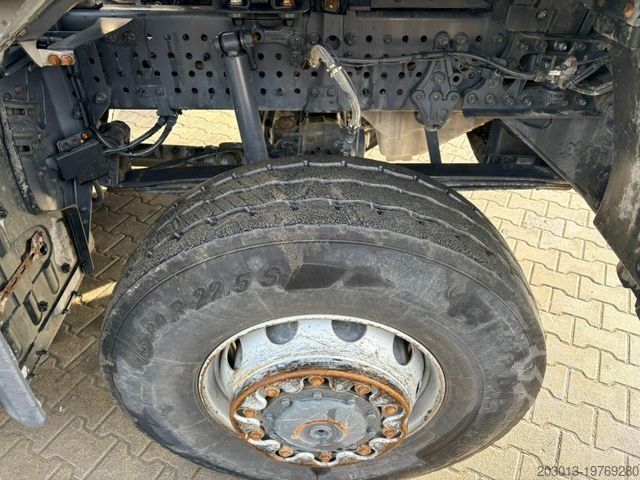 Tipper truck MERCEDES-BENZ AROCS 4145 8x8 Meiller Muldenkipper