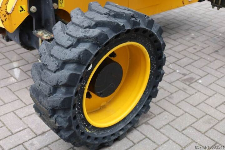 Plataforma de trabajo telescópica articulada Manitou 180ATJ Diesel, 4x4x4 Drive, 18m Working Height, 11