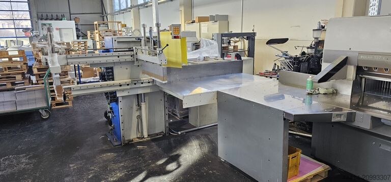 Stroj za rezanje papirja Polar Schneidelinie 137 X