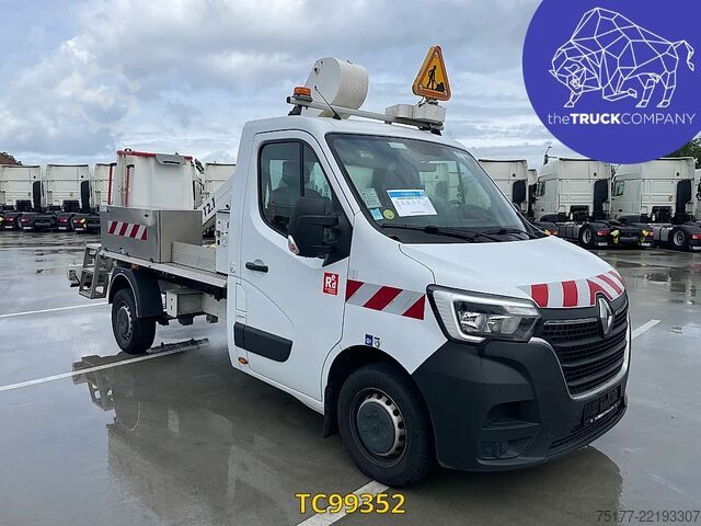 Plataforma elevadora Renault Master Hoogtewerker