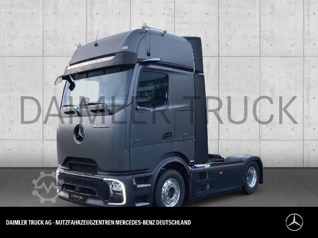 Štandardný ťahač Mercedes-Benz Actros 1851 LS SoloStar Retarder Standklima