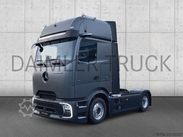 Štandardný ťahač Mercedes-Benz Actros 1851 LS SoloStar Retarder Standklima