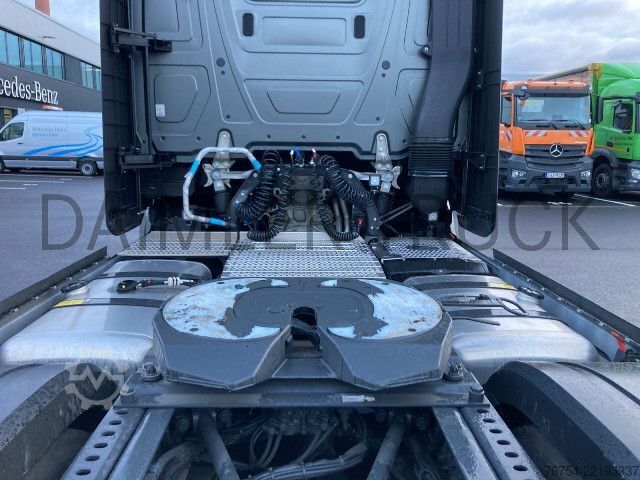 Štandardný ťahač Mercedes-Benz Actros 1851 LS SoloStar Retarder Standklima