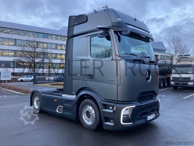 Štandardný ťahač Mercedes-Benz Actros 1851 LS SoloStar Retarder Standklima
