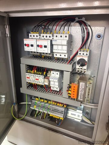 Rectificadora de brocas CUOGHI APE40