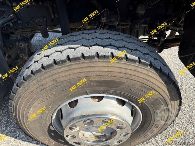 самосвал Mercedes-Benz Actros 4144K Kipper 20cbm 40Ton 8x4