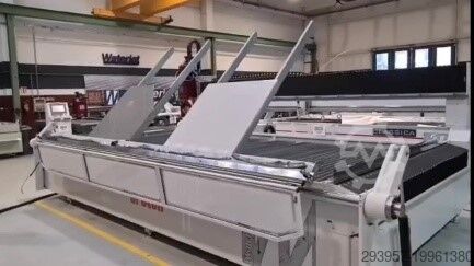5 ašių vandens srove pjovimo centras Breton WATERJET CLASSICA CL 510