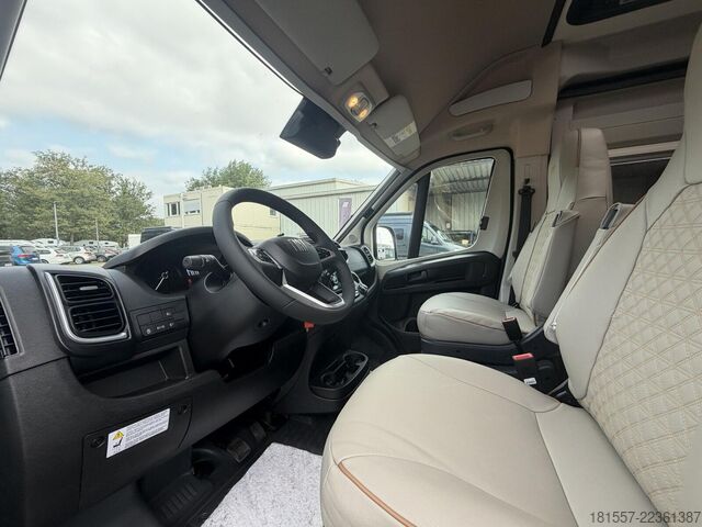 Camping-car BÜRSTNER B66 C 600 Schlafdach / Automatik