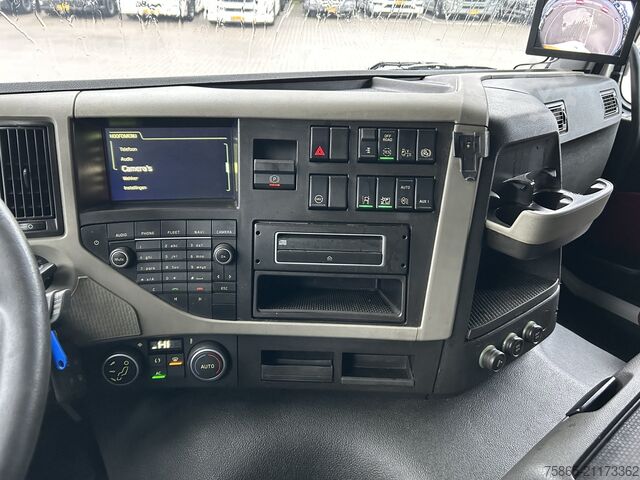  Volvo FM 370 Globetrotter / 960 dkm / 2 Tanks / Full ...