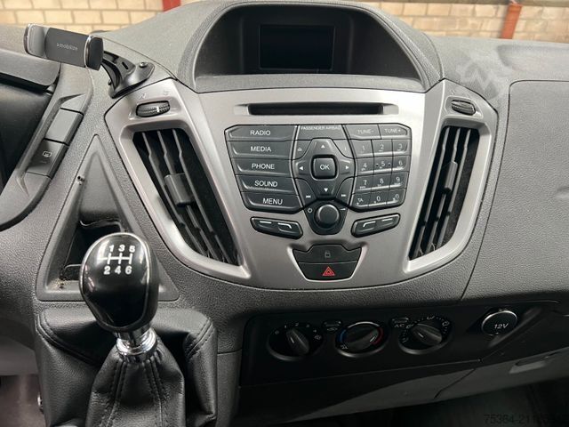 Kleinbus FORD Transit Custom 2.0 TdCi L1H1 9Sitze Motor Defect