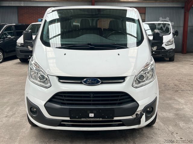 Kleinbus FORD Transit Custom 2.0 TdCi L1H1 9Sitze Motor Defect