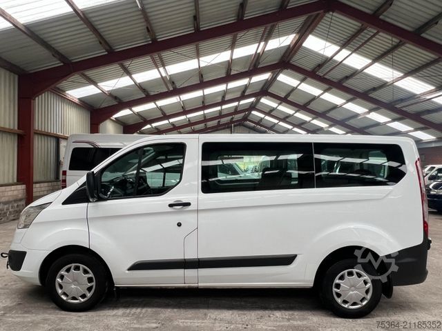 Kleinbus FORD Transit Custom 2.0 TdCi L1H1 9Sitze Motor Defect
