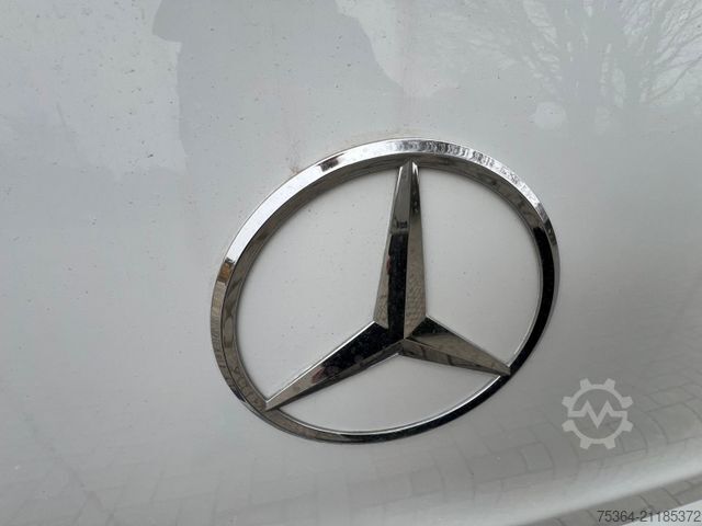 Minibus MERCEDES-BENZ Vito 111 Cdi BlueTEC 9 Sitze Klima Navi Tempomat