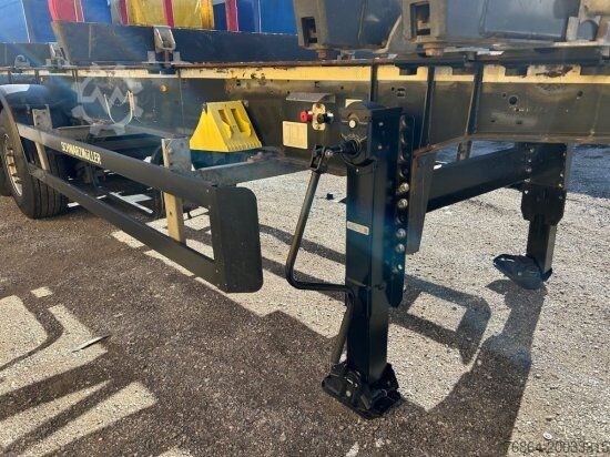 شبه مقطورة نقل الأخشاب SCHWARZMüLLER HOLZAUFLIEGER, 8 RUNGENPAARE, SAF-ACHSEN, LIFTACHSE