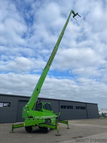 Manipulador telescópico Merlo ROTO 40.26 MCSS