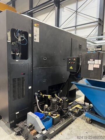Centro de torneado y fresado CNC Doosan Puma TT 2000 SY