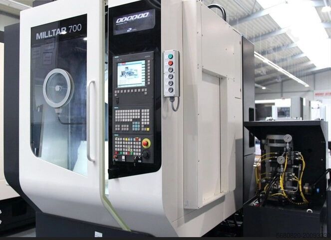 Pusat tatanan menegak DMG Mori Milltap 700