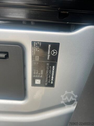 High top van MERCEDES-BENZ Sprinter 215 9G-TR HOCH+LANG KLIMA 3-SITZ KAMERA