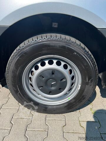Panel van MERCEDES-BENZ Sprinter 314 AUTOMATIK NAVI DISTRONIC KAMERA LED