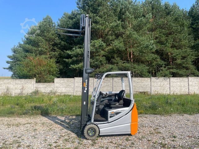 Електричний – 3 колеса Still RX20-16 drive-in