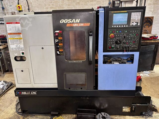 CNC soustruh Doosan Lynx 220B