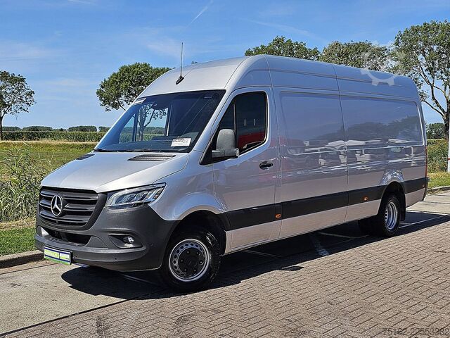 סטיישן עם גג גבוה MERCEDES-BENZ SPRINTER 519 L3H2 Dubbellucht LED