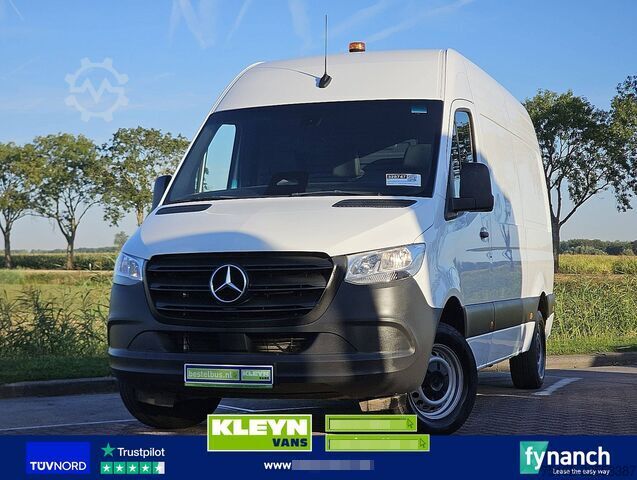Kõrge katusega universaal MERCEDES-BENZ SPRINTER 311 L2H2 MBUX10  RWD