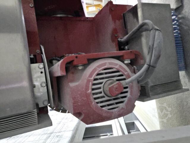Machining center NOAT QUBO