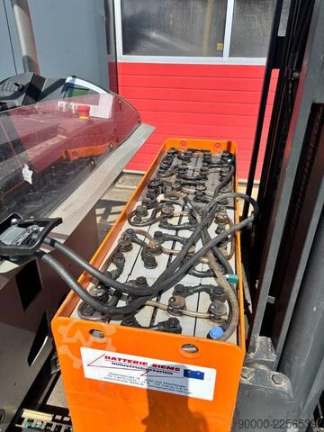 Reachtruck Still FMX 17 8.8 meter 1700 kg Reachtruck