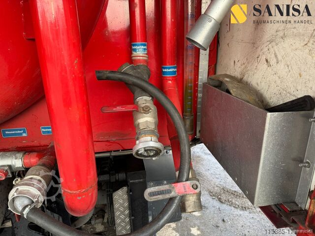 Oil spill remover / road cleaner Mercedes-Benz 1424 Ölspurenbeseitiger
