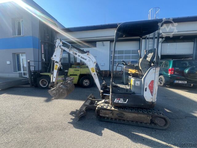 Minigraafmachine Bobcat E20 / 2015 Bobcat E20