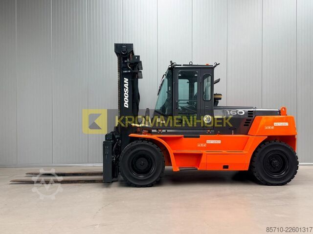 מלגזה Doosan D 160 S-5
