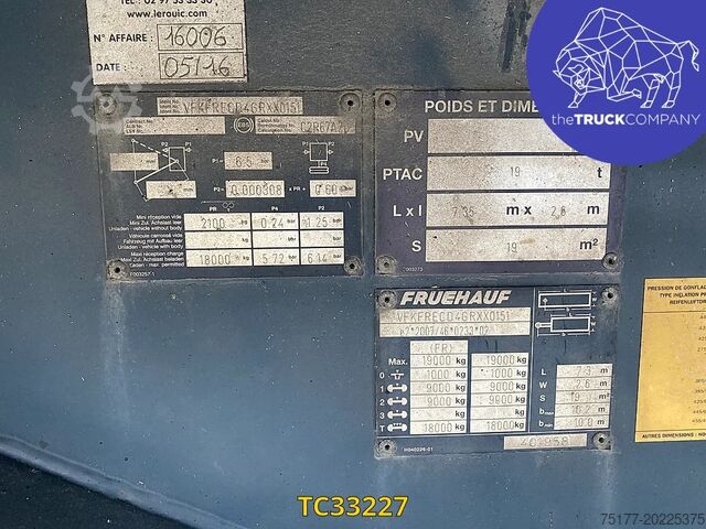 Skyvbare presenninger Fruehauf 