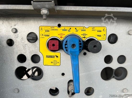 Billenős félpótkocsi SCHMITZ KIPPMULDE 24M³, STAHL-LIGHT CHASSIS, LIFTACHSE, ROLLPLANE