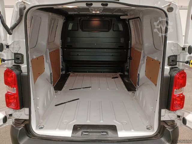Xe van thùng kín Citroën Jumpy Kasten 2.0 BlueHDi 145 S&S EAT8 Klima AHK