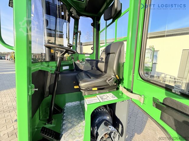 четирипосочен мотокар Combilift C4000 GAS TRIPLEX 6900 FREE-LIFT CABIN