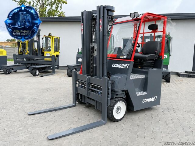 четирипосочен мотокар Combilift CB4000 GAS TRIPLEX 5200 FREE-LIFT