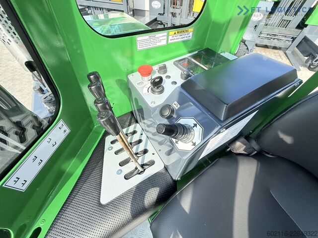 Carretilla retráctil de 4 vías Combilift C2500 TRIPLEX 4900 Width: 1900 mm GAS