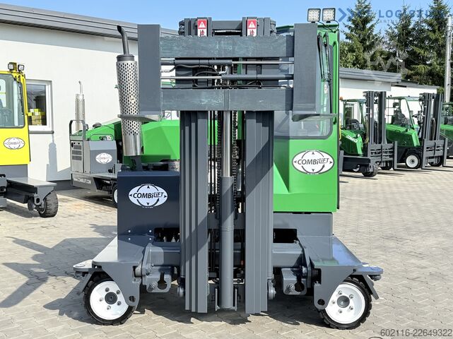 Carretilla retráctil de 4 vías Combilift C2500 TRIPLEX 4900 Width: 1900 mm GAS