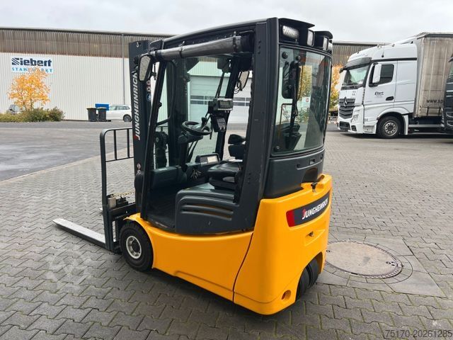 Frontgaffeltruck JUNGHEINRICH EFG 215 / Triplex: 4.25m! / SS / 1.285h / 2021