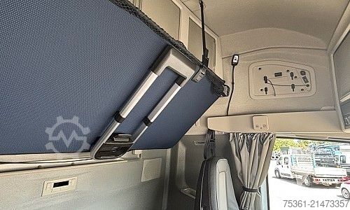 Standardni tegljač VOLVO FH500 Aero Globetrotter XL Miete / Mietkauf