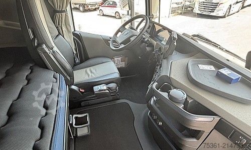 Standardni tegljač VOLVO FH500 Aero Globetrotter XL Miete / Mietkauf
