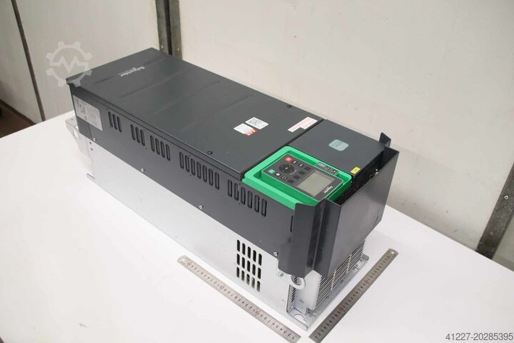 Inversor de frequência 55 kW Schneider Electric Altivar 630  ATV630D55N4