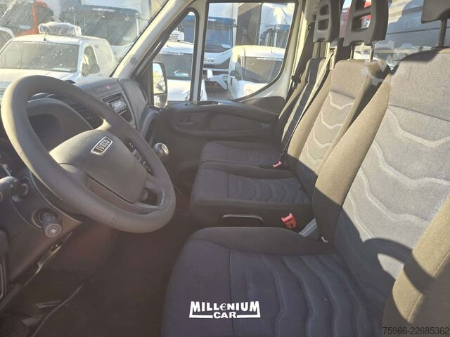 ダンパーバン Iveco DAILY 35-12 RIBALTABILE TRILATERALE 2017