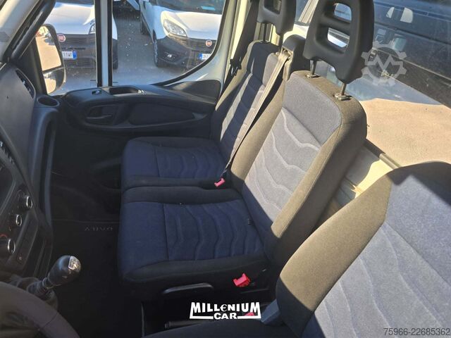 ダンパーバン Iveco DAILY 35-12 RIBALTABILE TRILATERALE 2017
