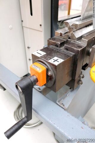Ohraňovací lis - hydraulický HACO ERMS 30-135