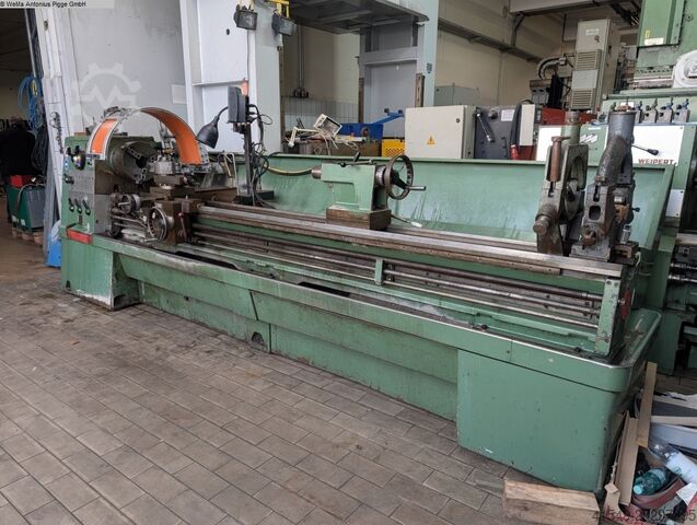 Center Lathe COLCHESTER Mastiff 1400