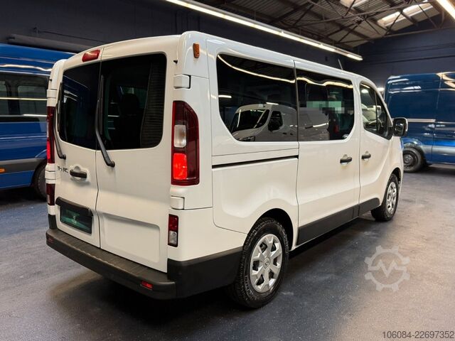 Минибус RENAULT Trafic Kombi L1H1 Life Style 8 Sitze AC LED PDC